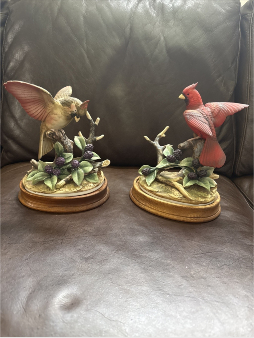 Andrea by Sadek Set Cardinal Bird Porcelain With Wood Base 1970